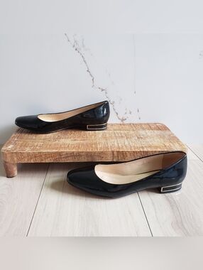 Carlo Pazolini Italian Flats Patent Black Low Heel Ballet Slips Gold Trim Sz 36